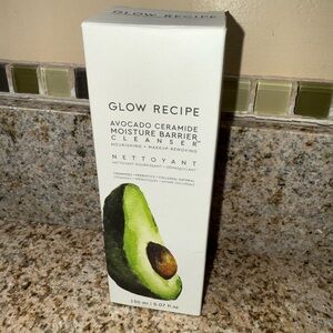 Glow Recipe Avocado Ceramide Moisture Barrier Cleanser